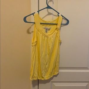 Max studio Yellow top